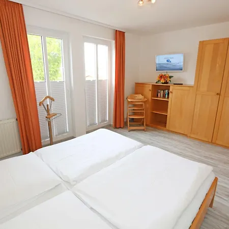 Vineta Whg 12 Mit Suedbalkon Гёрен